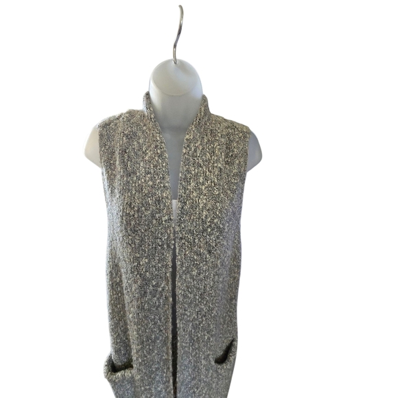 Kensie Long Vest With Soft Fabric - Picture 5 of 8